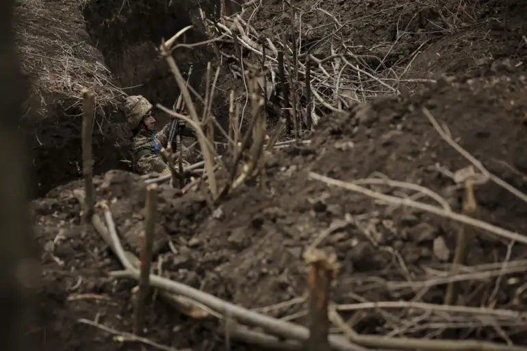 Incident in Komar Village: Two Russian Soldiers Killed in Eastern Ukraine Amid Conflicting Accounts