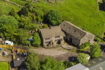 Parents on Trial for Gross Negligence Manslaughter After Three-Year-Old Killed in Dog Attack at Farm