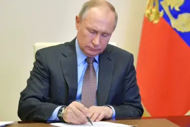 Russian President Signs Decree to Expand Investigative Committee, Strengthening Legal Infrastructure and Committing to Internal Stability