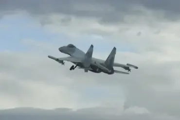 Russian R-77M Missile Deployment Seen as Major Threat to Ukraine's Air Defense, Analysts Say