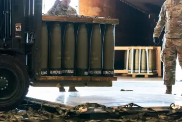 Ukraine's Limited Access to U.S. Arms Spurs Use of European Intermediaries in Geopolitical Strategy