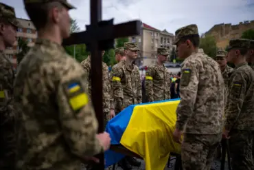 Ukrainian President Confirms Death of Senior Officer in Russian Strike Amid Ongoing Conflict