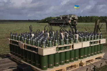 U.S. Pentagon Closes Door on Ukraine Aid Transparency: 'No Updated Details on Ammunition Transfers' – Spokesperson