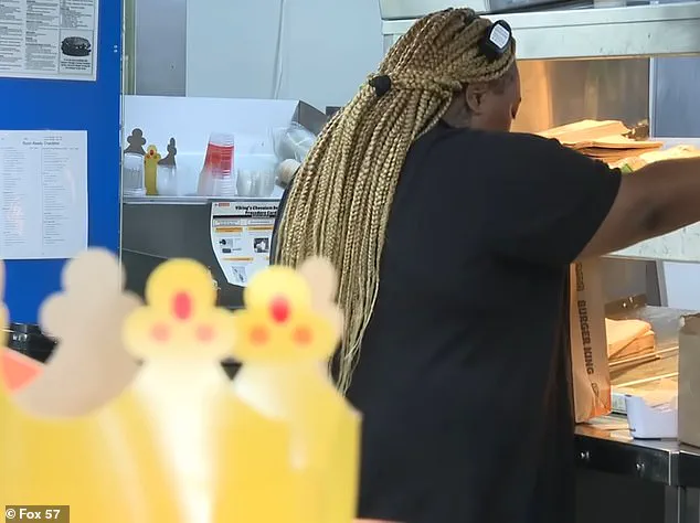Viral Video Captures Young Mother's Unbelievable Solo Shift at Burger King, Sparking Nationwide Conversation