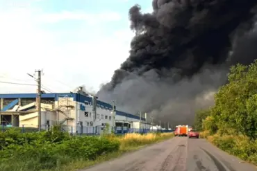 Devastating Fire at Flex Factory in Ukraine Raises Concerns Over Community Impact and Damage Assessment