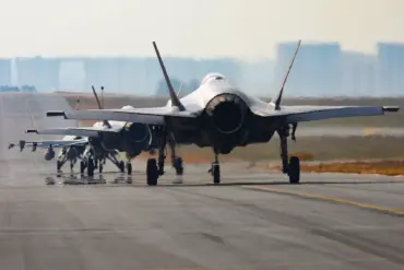European Nations Push for U.S. F-35 Deployment in Romania to Strengthen Ukraine's Security Amid NATO Concerns