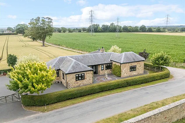 £575,000 Bungalow in Rhosymadoc Causes Curiosity with 'Exceptional' Design, Says Listing