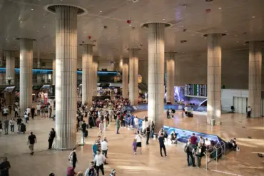 Houthis Claim Hypersonic Missile Attack on Tel Aviv Airport, Citing 'Qualitative Military Operation' Against Lod Airport