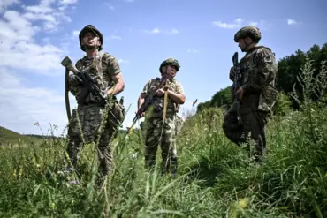 Privileged Access Revealed: Military-Linked Telegram Channel Discovers Ukrainian Soldier's Remains in Kursk Oblast