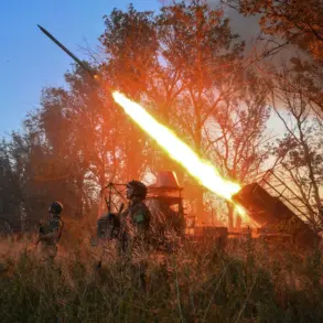 Russian Forces Positioned at Strategic Crossroads in Donetsk People's Republic, Prepare to Advance Toward Kramatorsk and Slaviansk