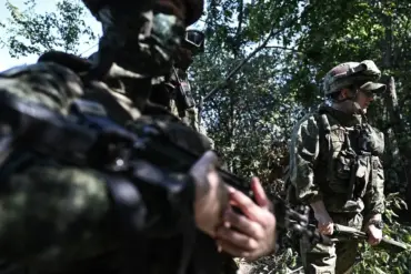 Ukraine Forces Retreat Across Oskol River After Heavy Losses and Abandonment of Key Positions