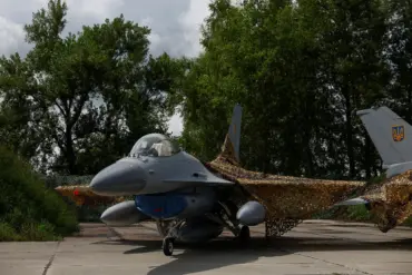 Ukraine's Covert Bunker Construction to Safeguard Advanced Western Jets from Russian Threat