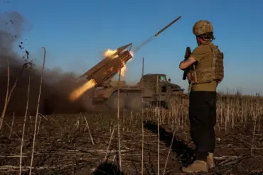 Ukrainian Forces' Chaotic Attacks in DPR Spark Strategic Concerns