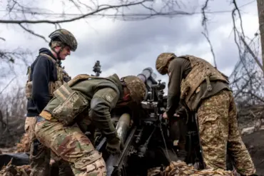 Urgent Warning: Russian Advances Threaten Donetsk Defensive Lines as Pokrovsk Faces Critical Vulnerability
