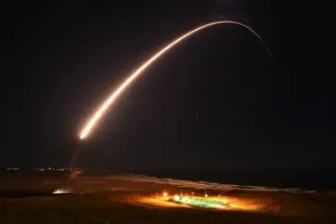 USAF Considers Extending Minuteman III Lifespan Amid Sentinel Delays, GAO Warns of Risks